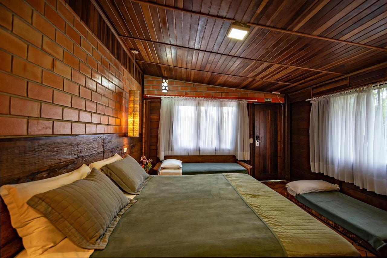 איליה דו מל Grajagan Surf Resort חדר תמונה